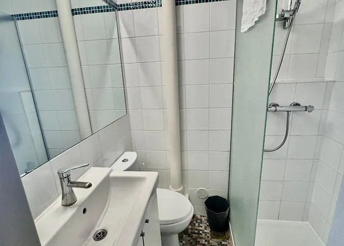 Hyper Centre De - N32 Valence