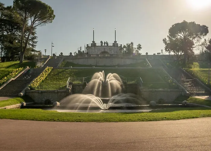 Hyper Centre De - N32 *